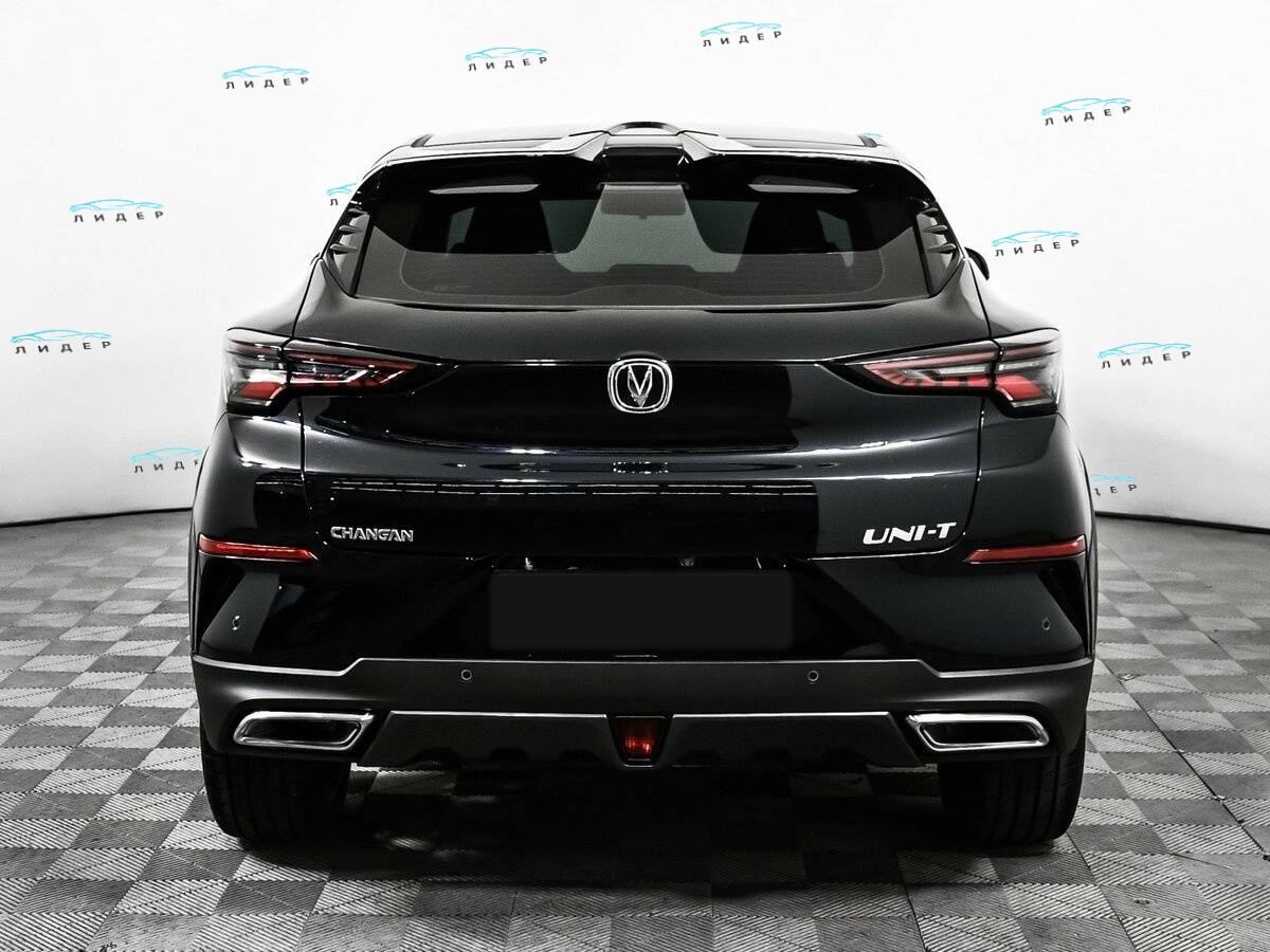 Б/У Чанган УНИ-Т 2022 года. Фото: #5