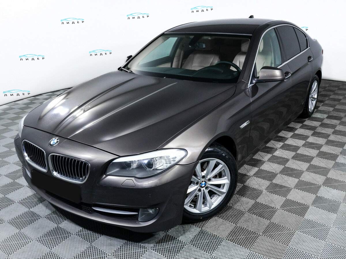 Б/У БМВ 5 серии 2012 года. Фото: #16