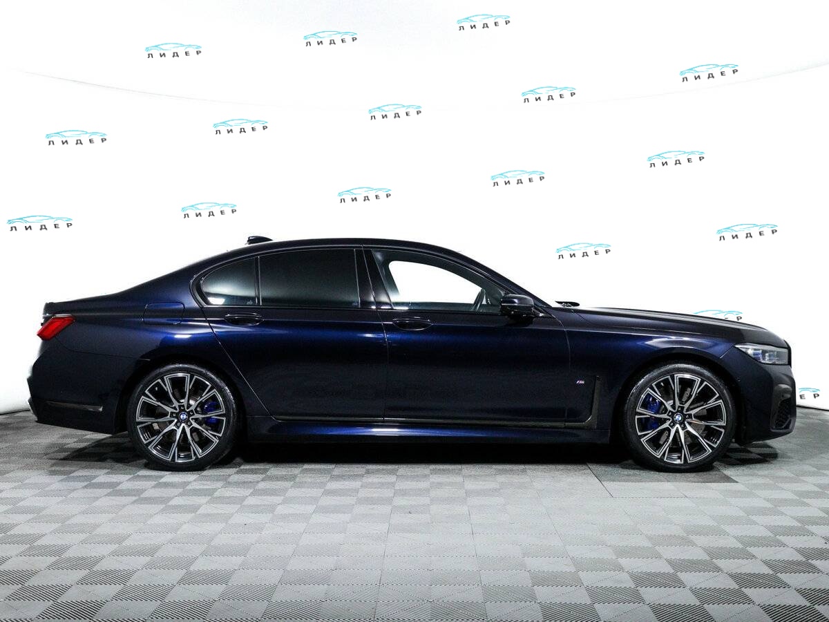 Б/У БМВ 7 серии 2019 года. Фото: #3