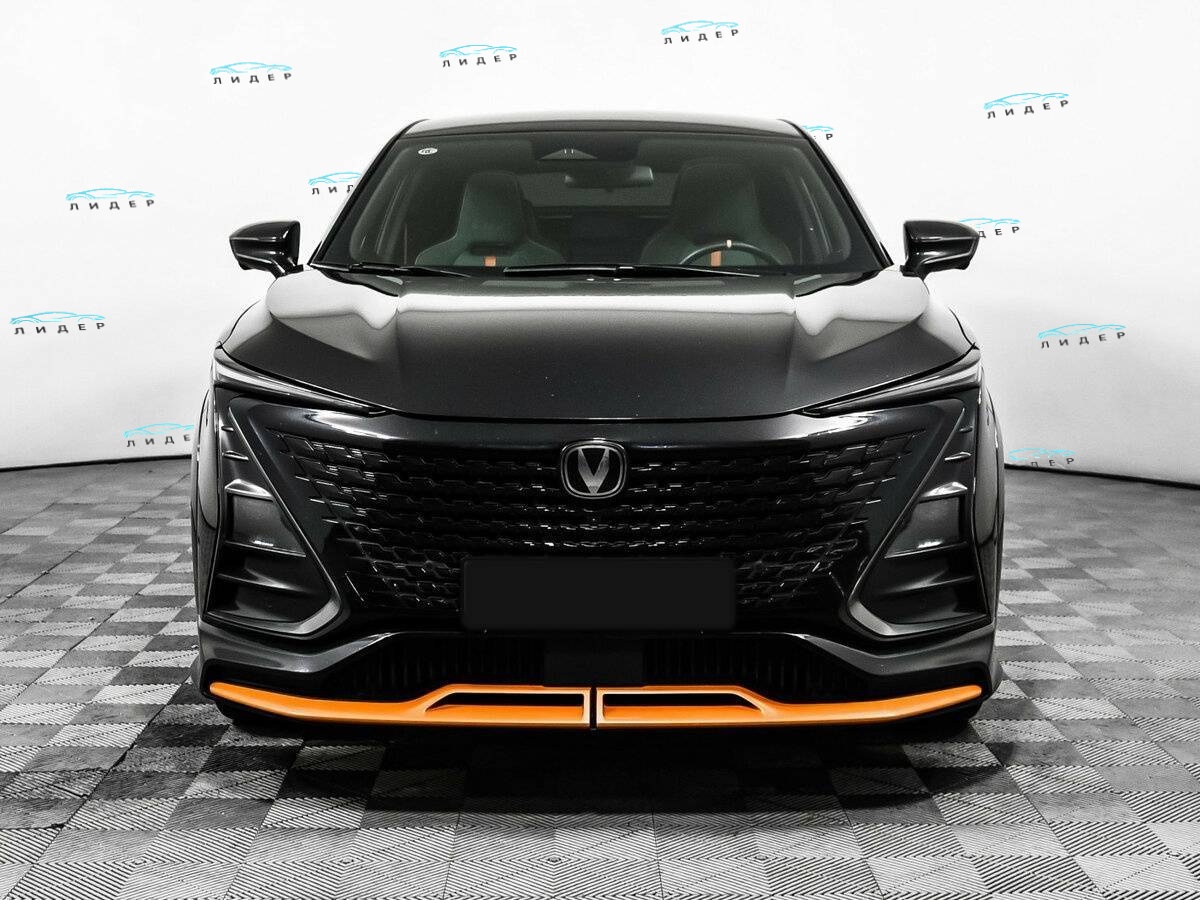 Б/У Чанган УНИ-Т 2023 года. Фото: #1