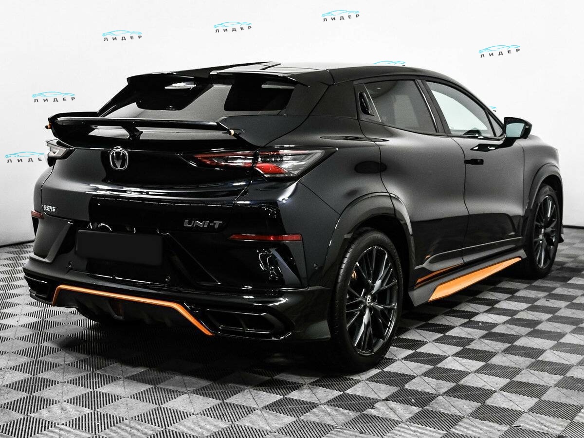 Б/У Чанган УНИ-Т 2023 года. Фото: #4