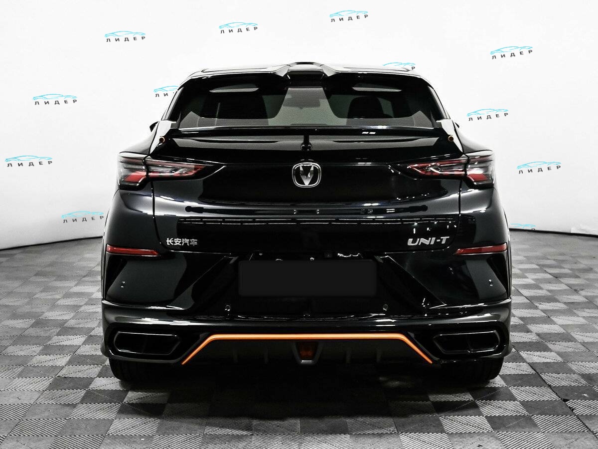 Б/У Чанган УНИ-Т 2023 года. Фото: #5