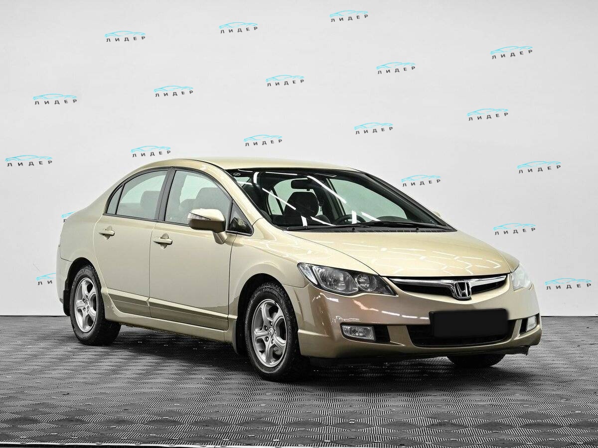 Б/У Хонда Цивик 2008 года. Фото: #1