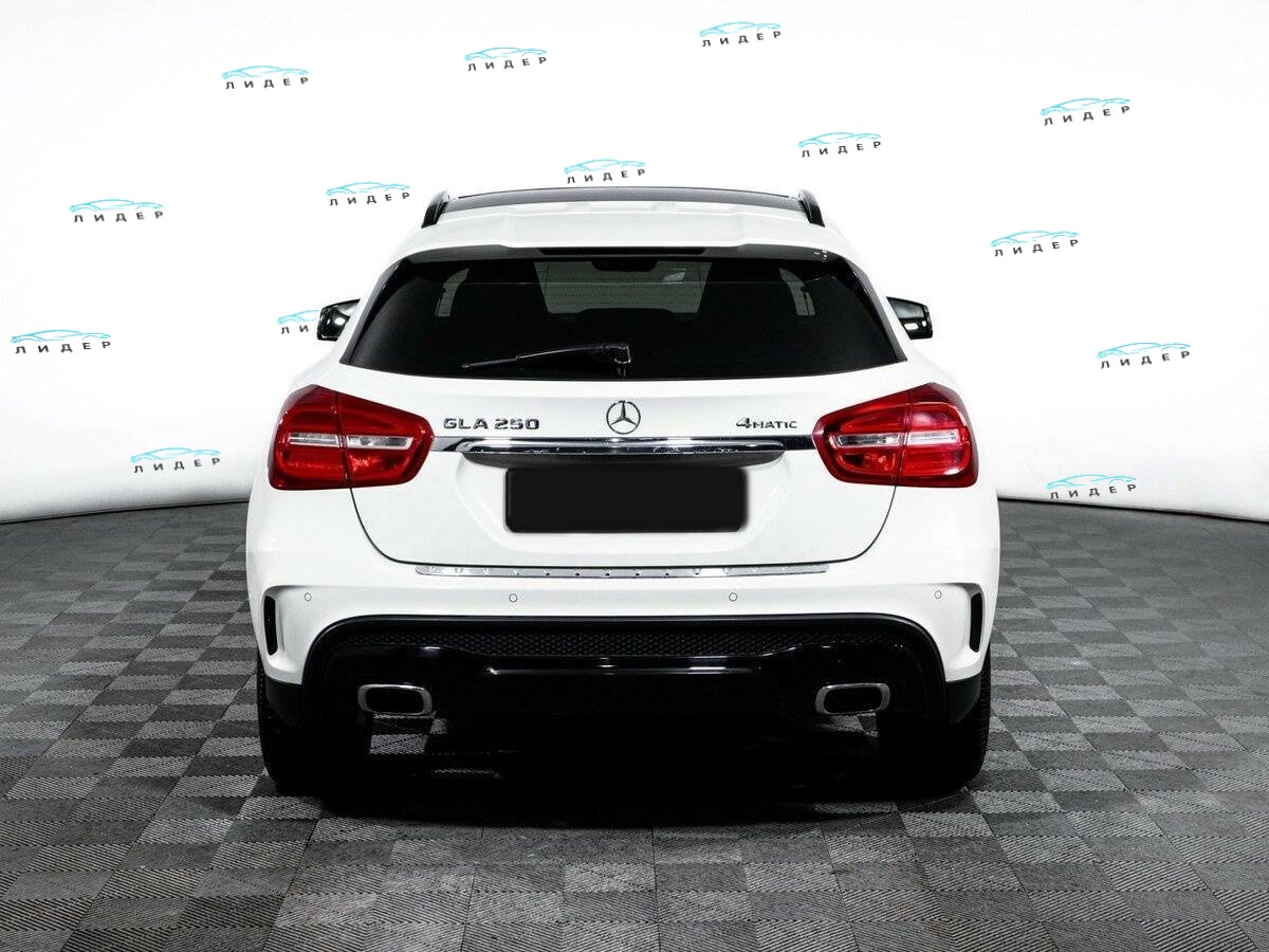 Б/У Мерседес-Бенц ГЛА 2014 года. Фото: #4