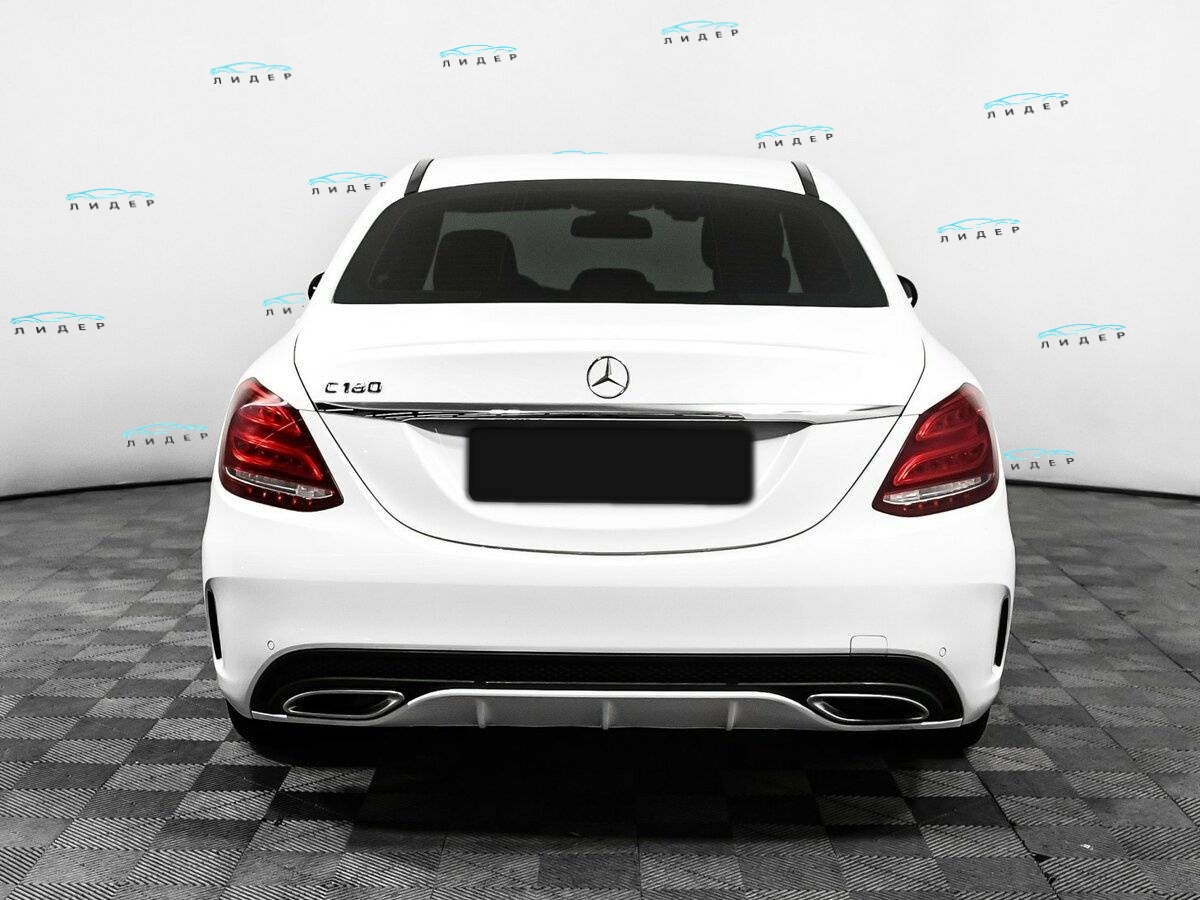 Б/У Мерседес-Бенц Ц-Класс 2017 года. Фото: #5