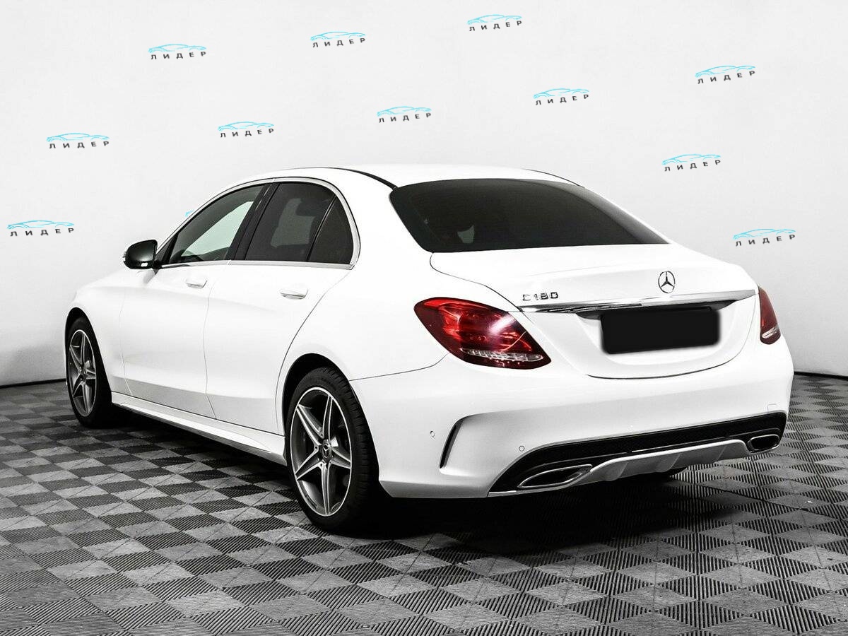 Б/У Мерседес-Бенц Ц-Класс 2017 года. Фото: #6