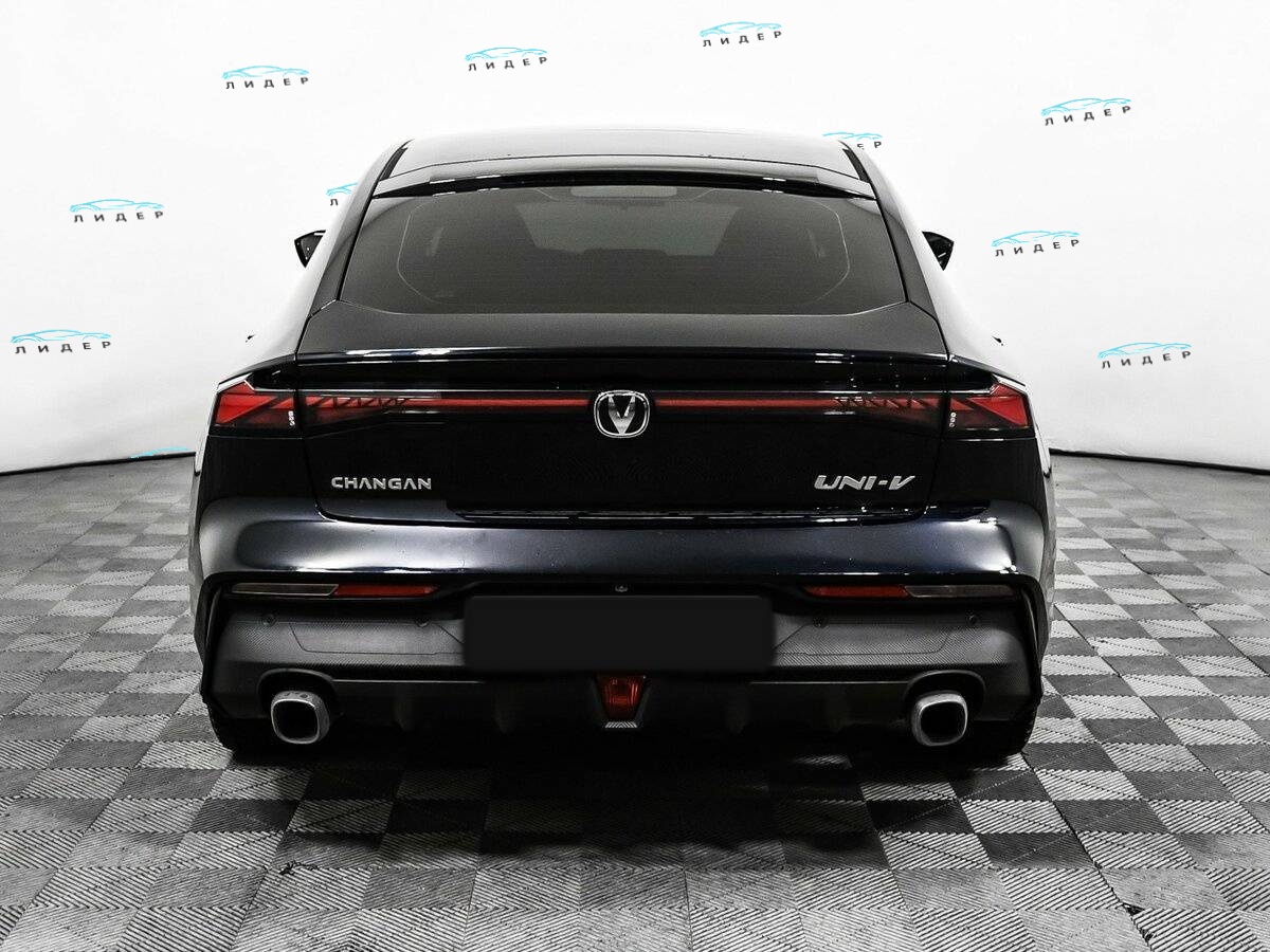 Б/У Чанган УНИ-В 2024 года. Фото: #5