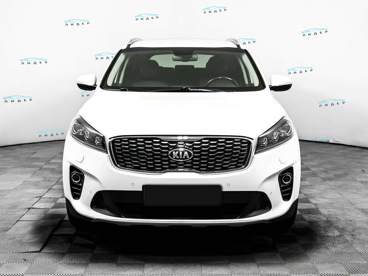 Б/У Киа Соренто 2018 года. Фото: #1