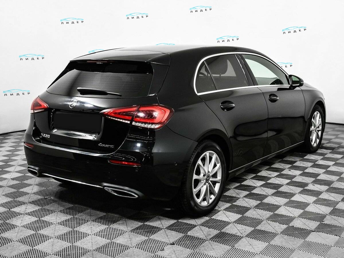 Б/У Мерседес-Бенц А-Класс 2018 года. Фото: #4