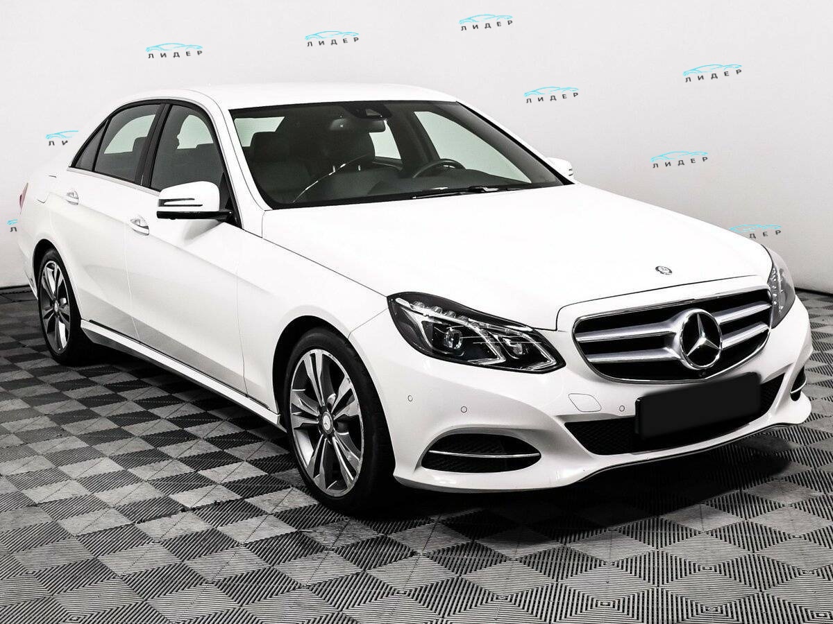 Б/У Мерседес-Бенц Е-Класс 2014 года. Фото: #2