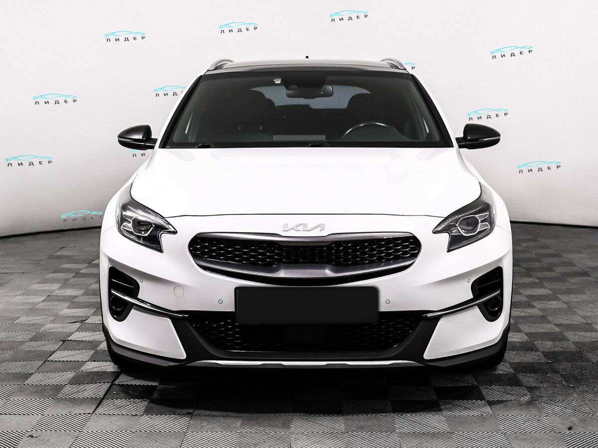Б/У Киа Икс-Сид 2021 года. Фото: #1