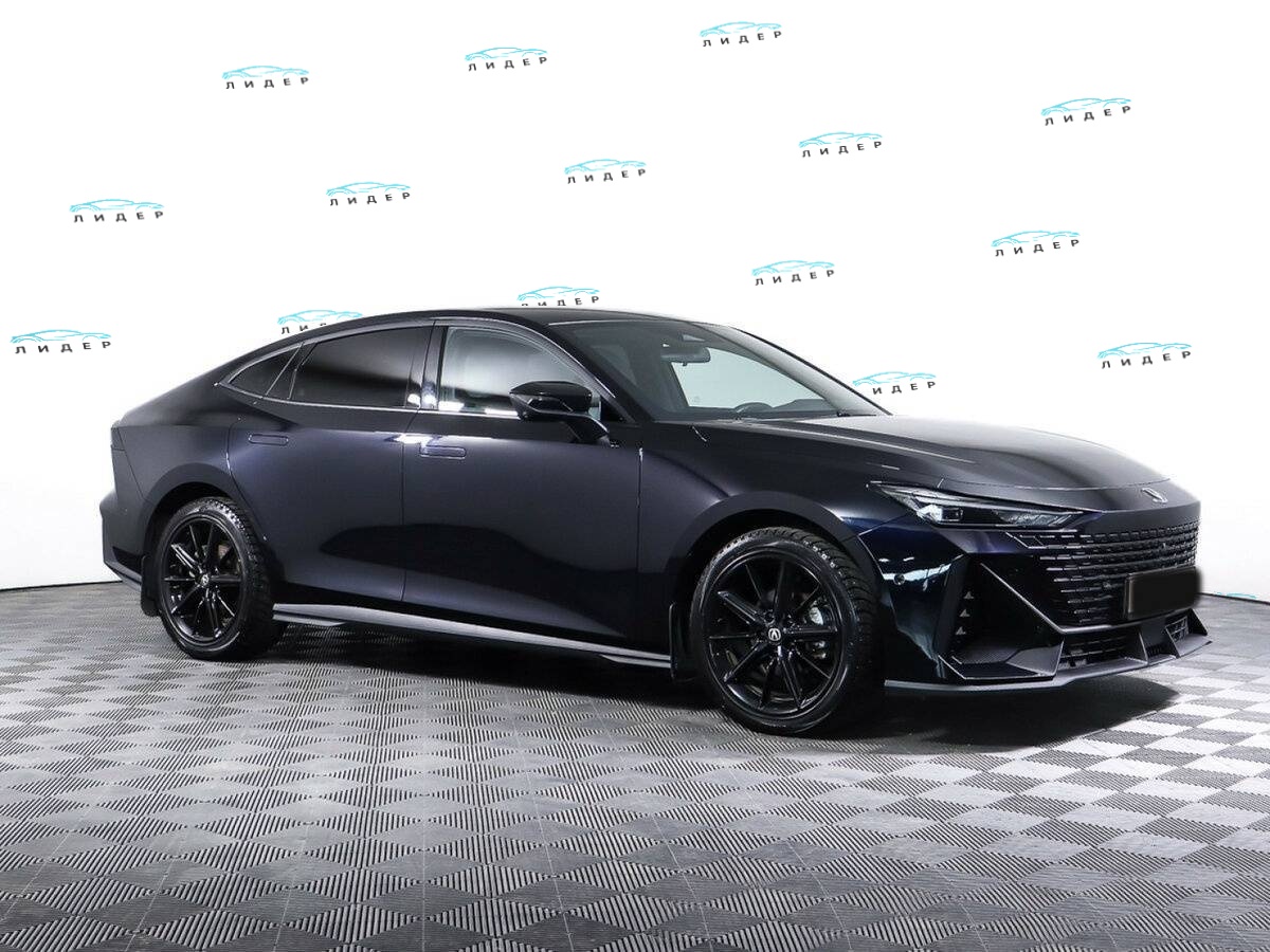 Б/У Чанган УНИ-В 2023 года. Фото: #2