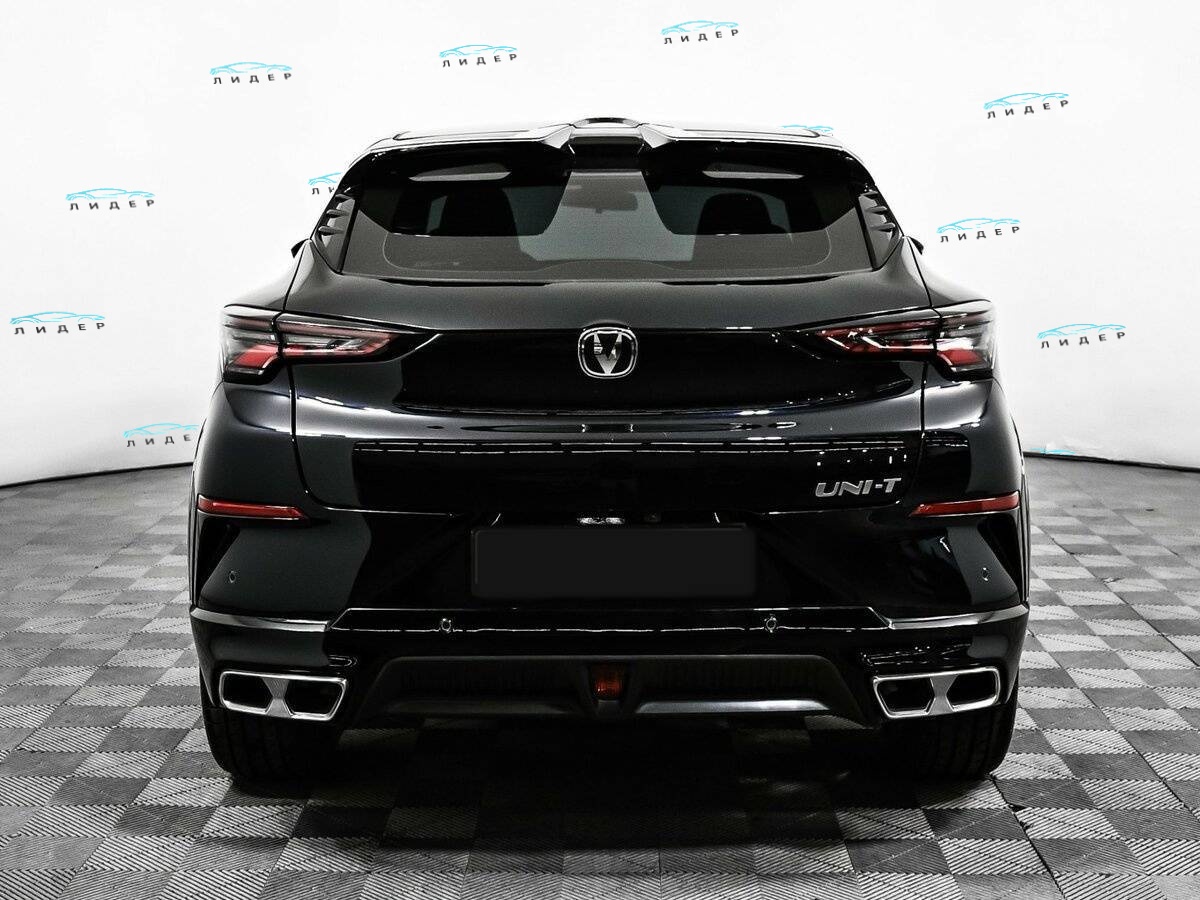 Б/У Чанган УНИ-Т 2023 года. Фото: #5