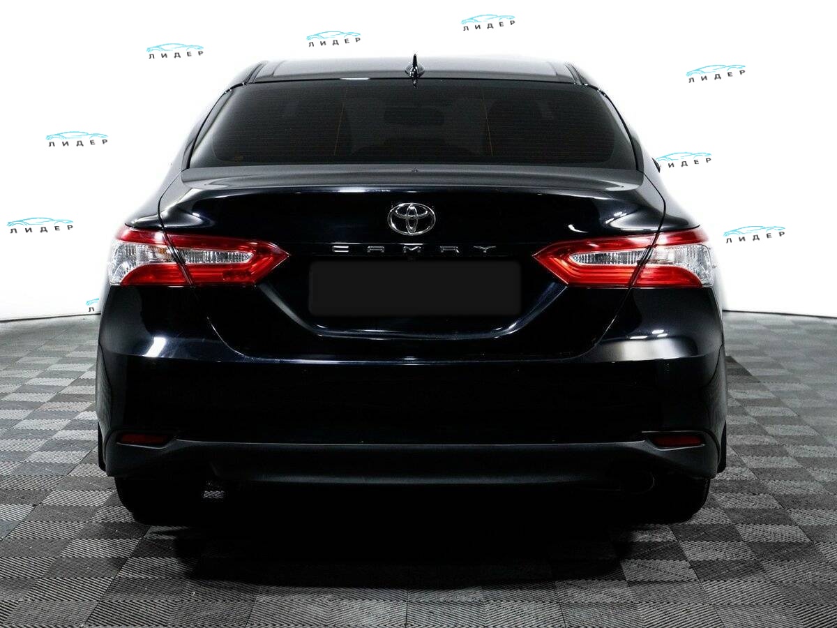 Б/У Тойота Камри 2021 года. Фото: #5