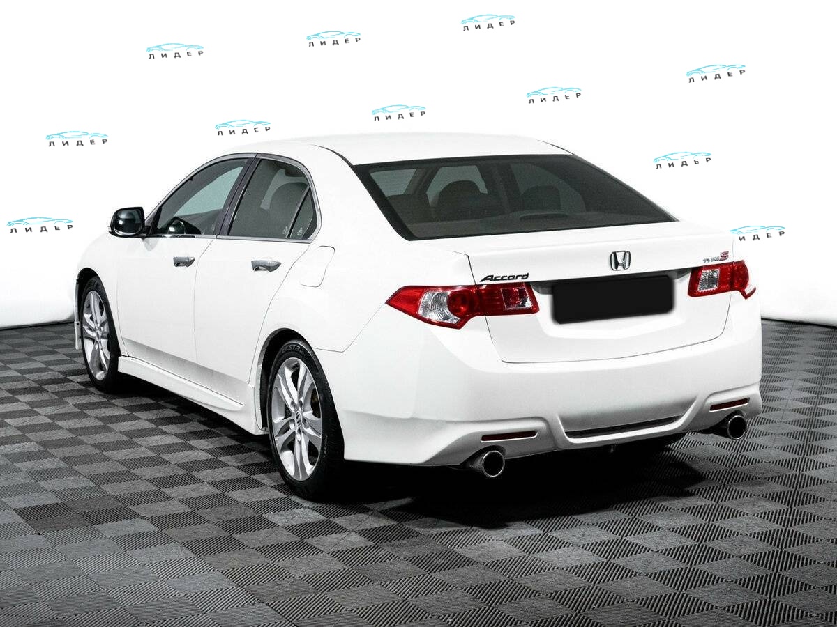 Б/У Хонда Аккорд 2008 года. Фото: #6