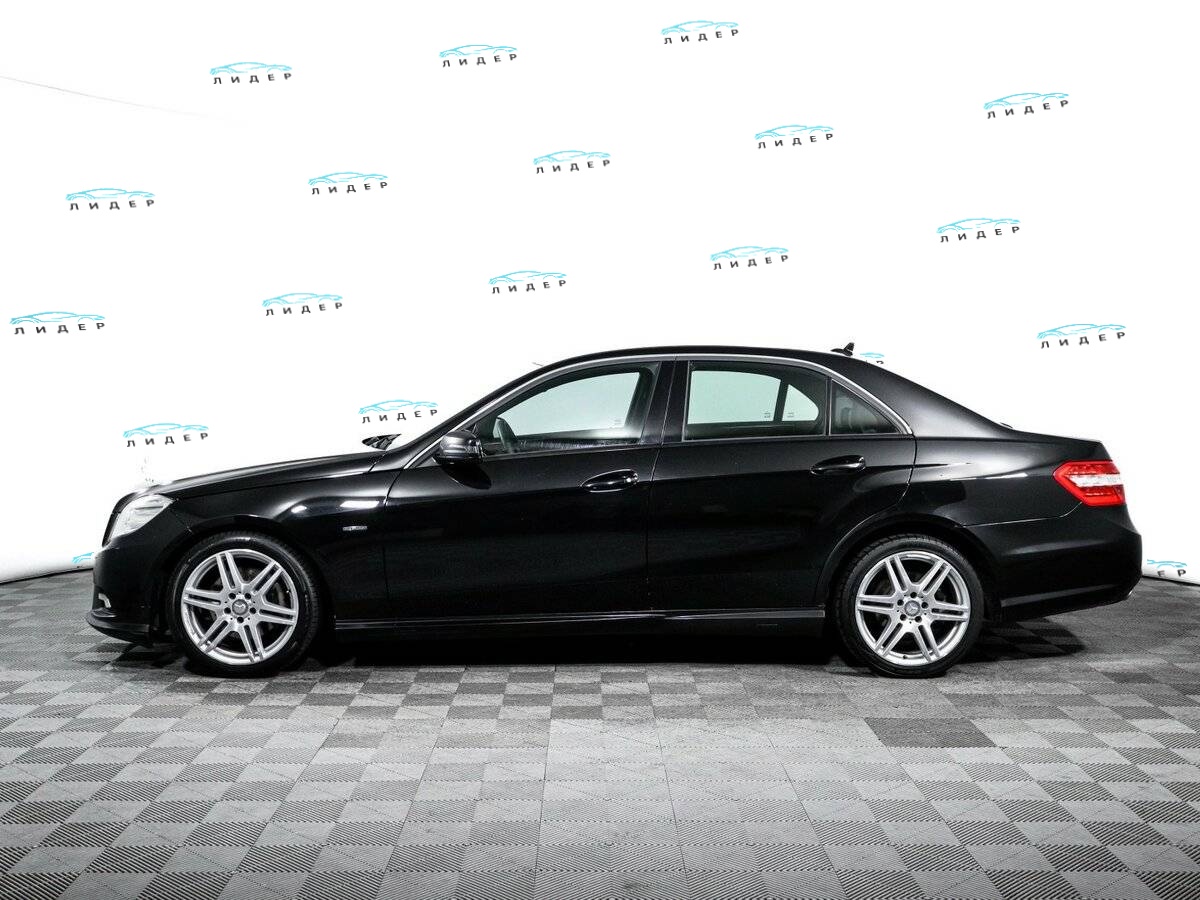 Б/У Мерседес-Бенц Е-Класс 2010 года. Фото: #7