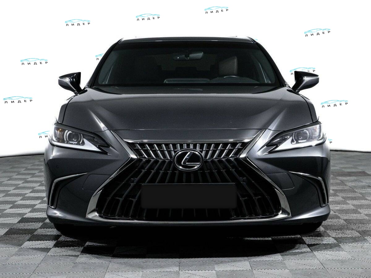 Б/У Лексус ЕС 2021 года. Фото: #1