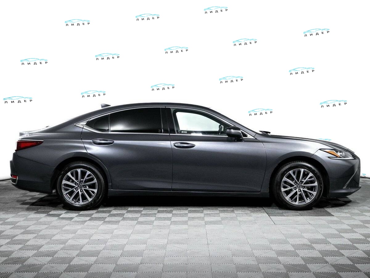 Б/У Лексус ЕС 2021 года. Фото: #3