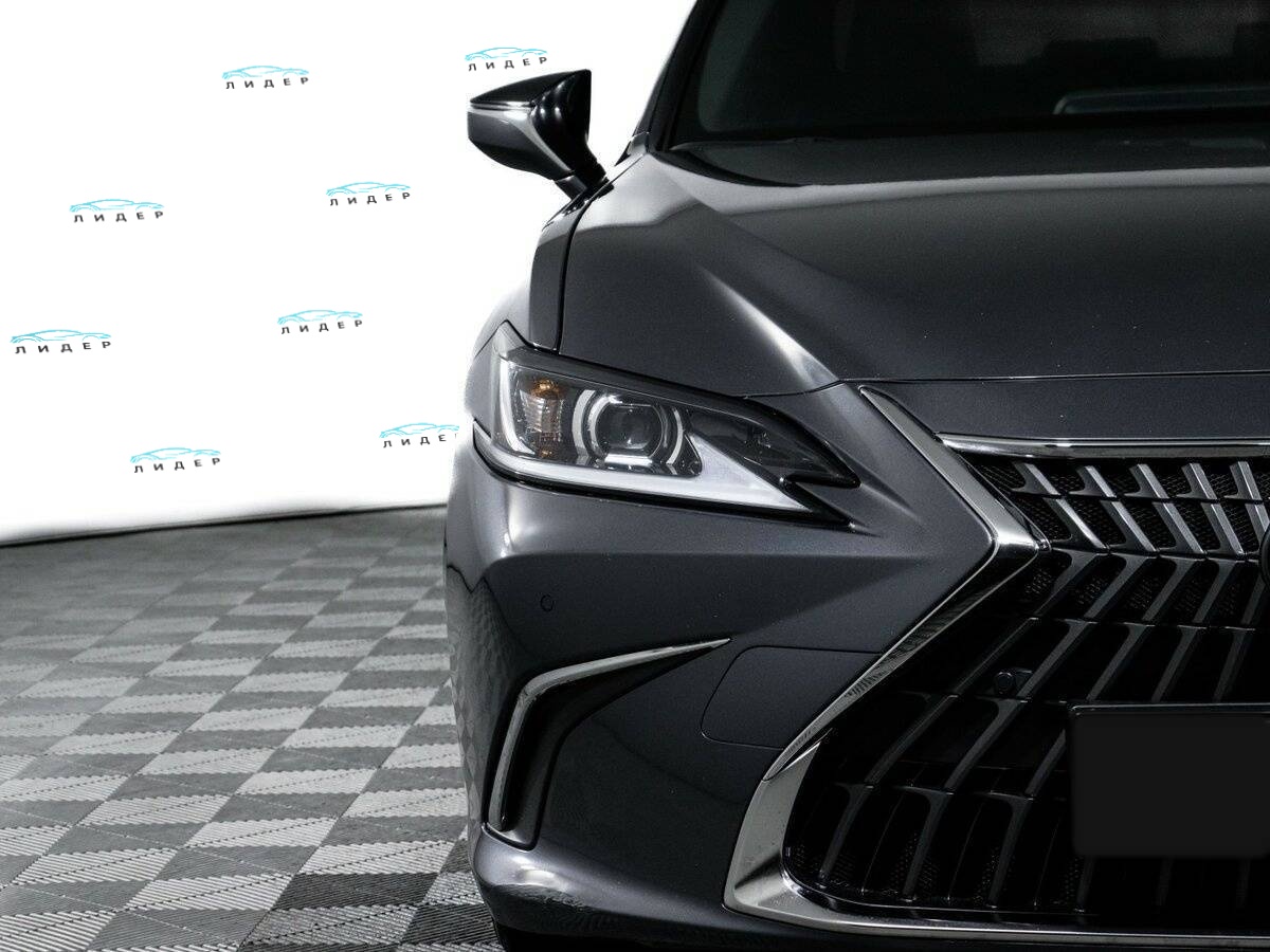 Б/У Лексус ЕС 2021 года. Фото: #17