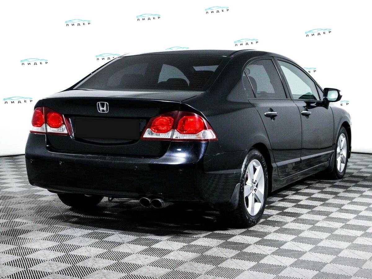 Б/У Хонда Цивик 2011 года. Фото: #4
