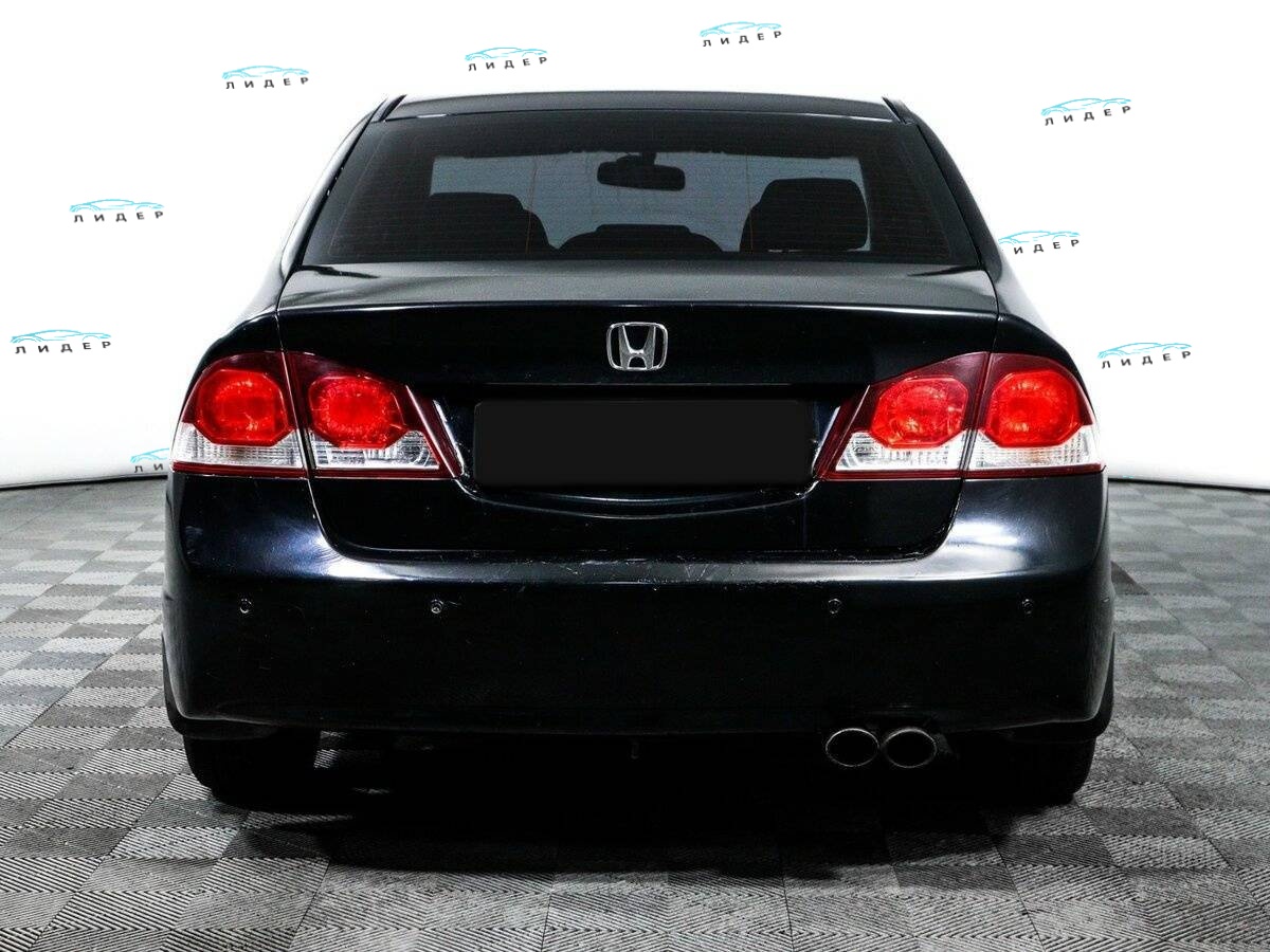 Б/У Хонда Цивик 2011 года. Фото: #5