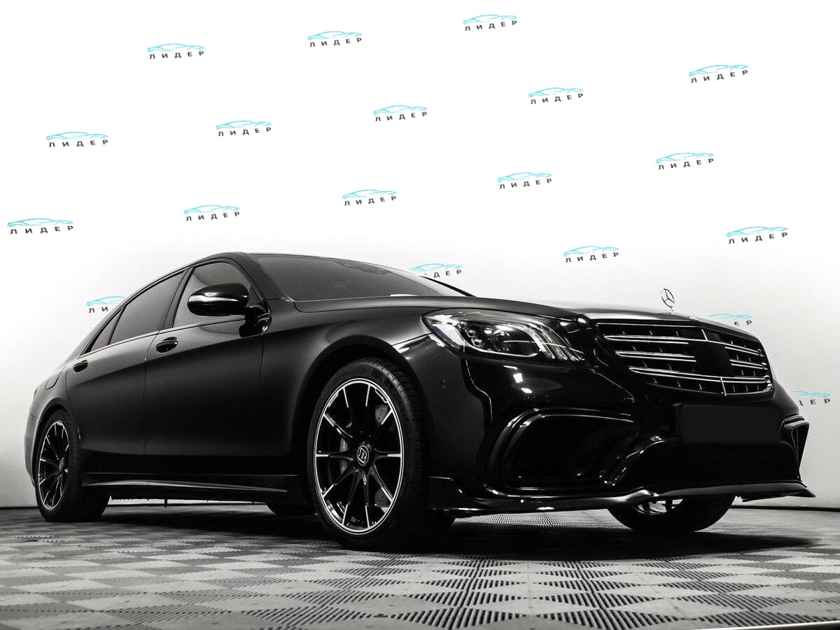 Б/У Мерседес-Бенц С-Класс 2018 года. Фото: #3
