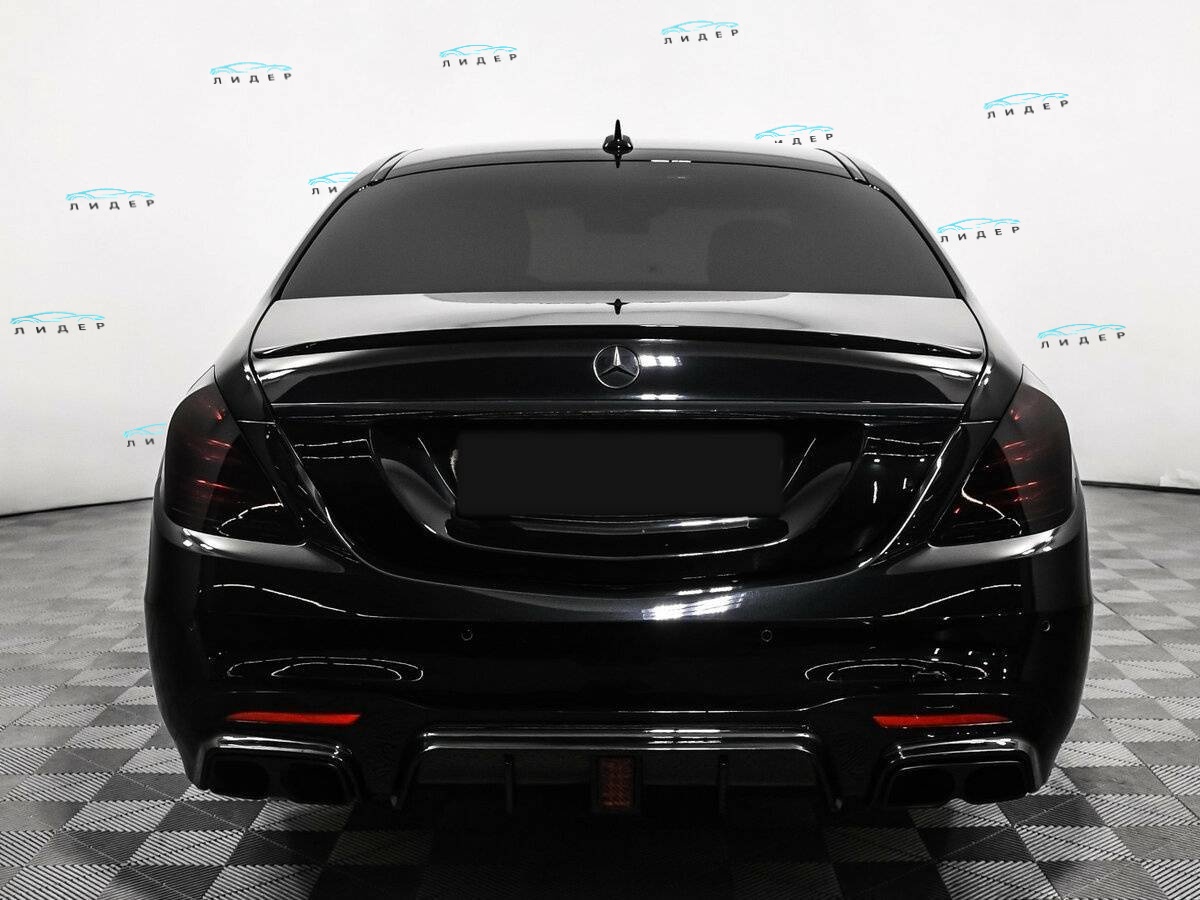 Б/У Мерседес-Бенц С-Класс 2018 года. Фото: #6