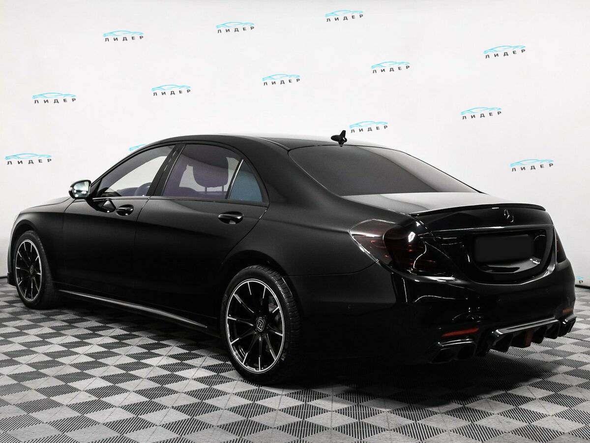 Б/У Мерседес-Бенц С-Класс 2018 года. Фото: #7