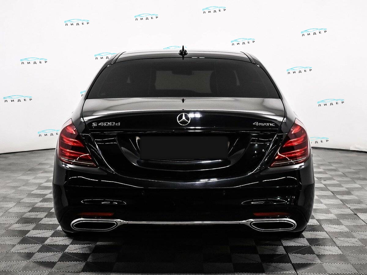 Б/У Мерседес-Бенц С-Класс 2018 года. Фото: #5