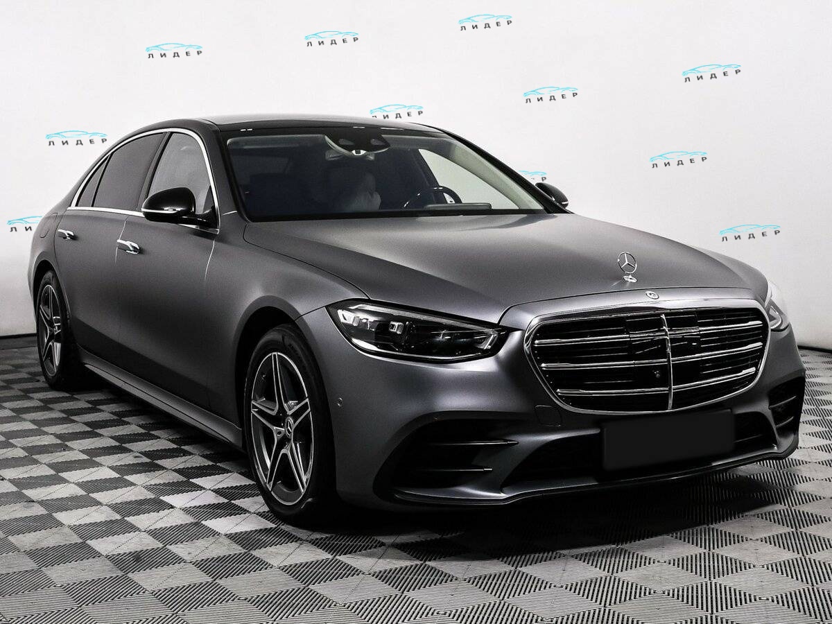 Б/У Мерседес-Бенц С-Класс 2021 года. Фото: #2