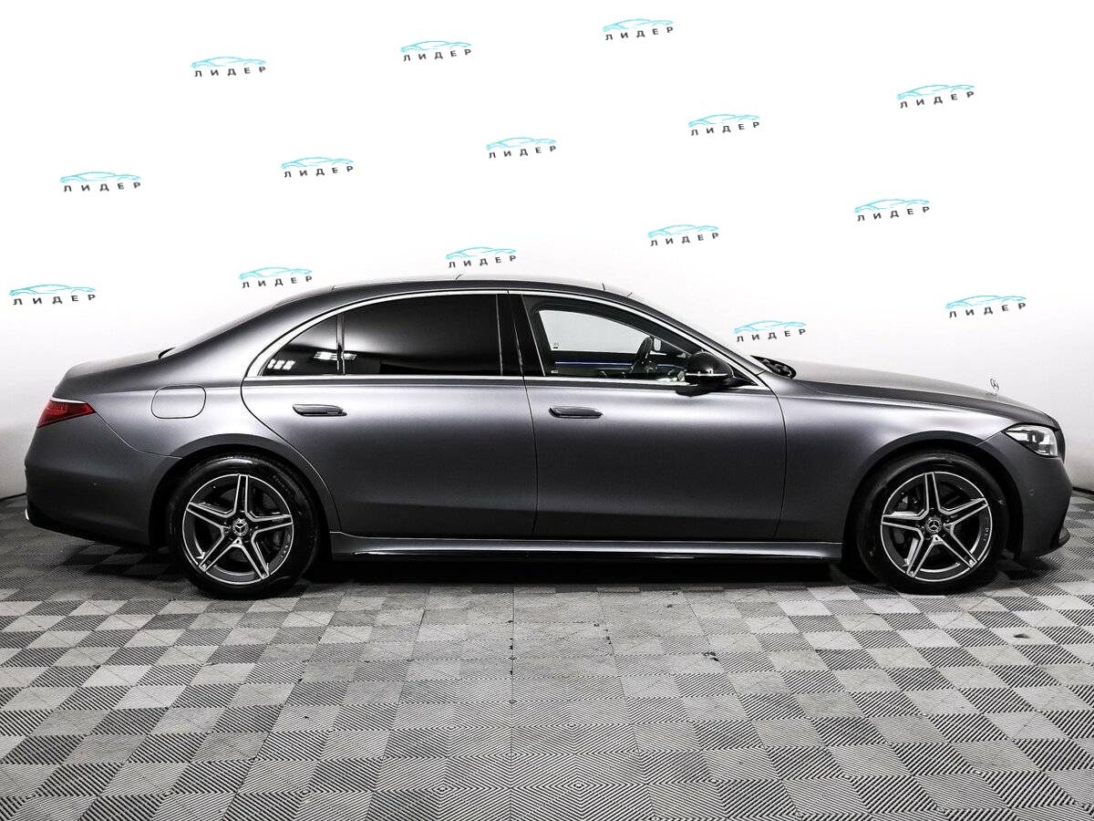 Б/У Мерседес-Бенц С-Класс 2021 года. Фото: #3