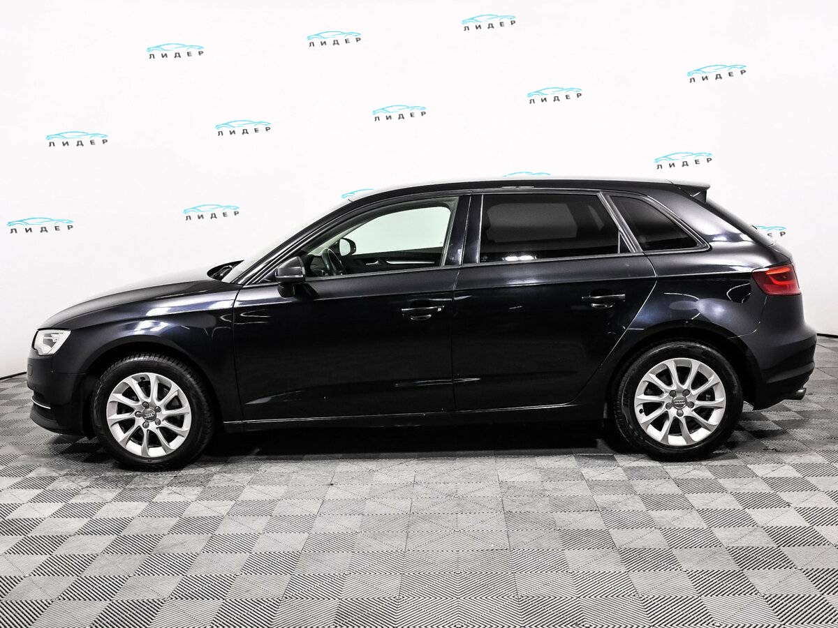 Б/У Ауди А3 2013 года. Фото: #7