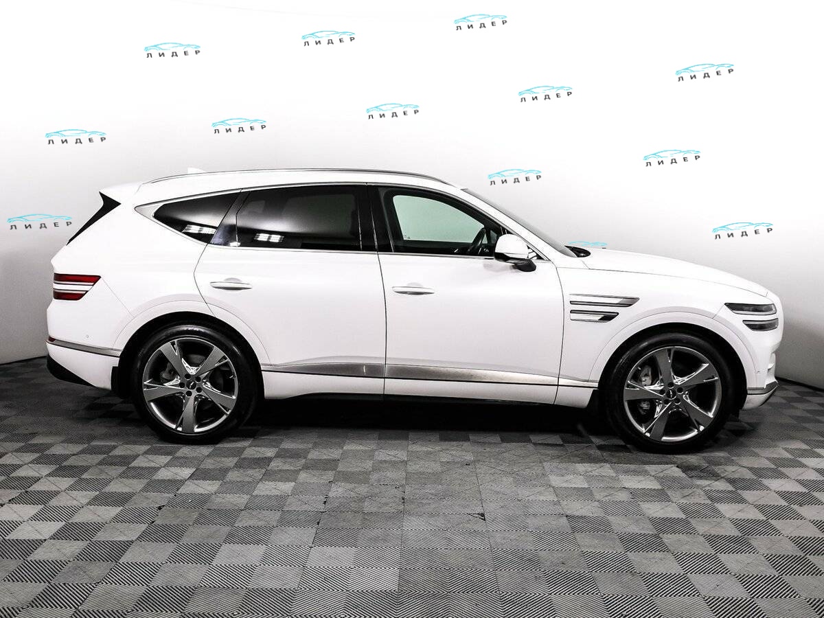 Б/У Генезис ГВ80 2021 года. Фото: #3