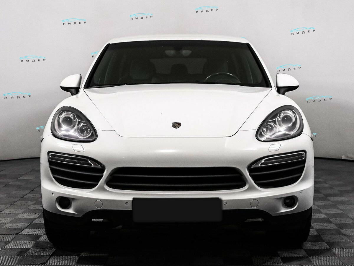 Б/У Порш Кайен 2010 года. Фото: #1