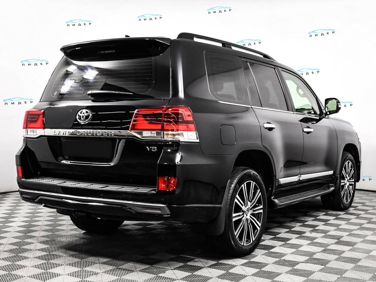 Б/У Тойота Лэнд Крузер 2015 года. Фото: #4