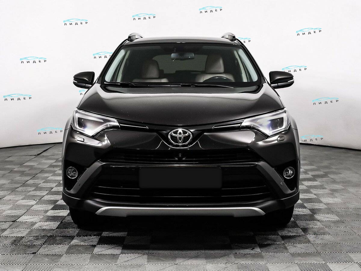 Б/У Тойота Рав4 2015 года. Фото: #1