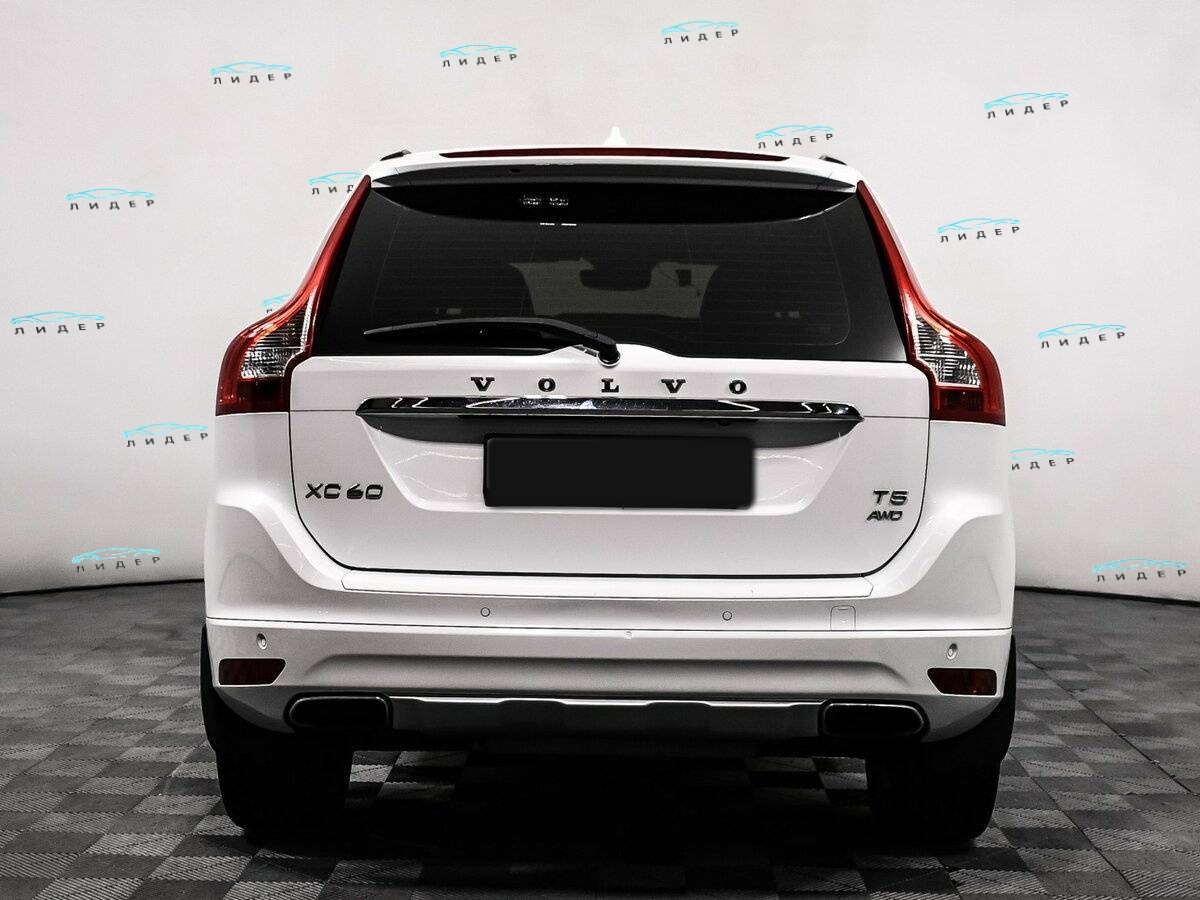 Б/У Вольво ИксЦ60 2014 года. Фото: #5