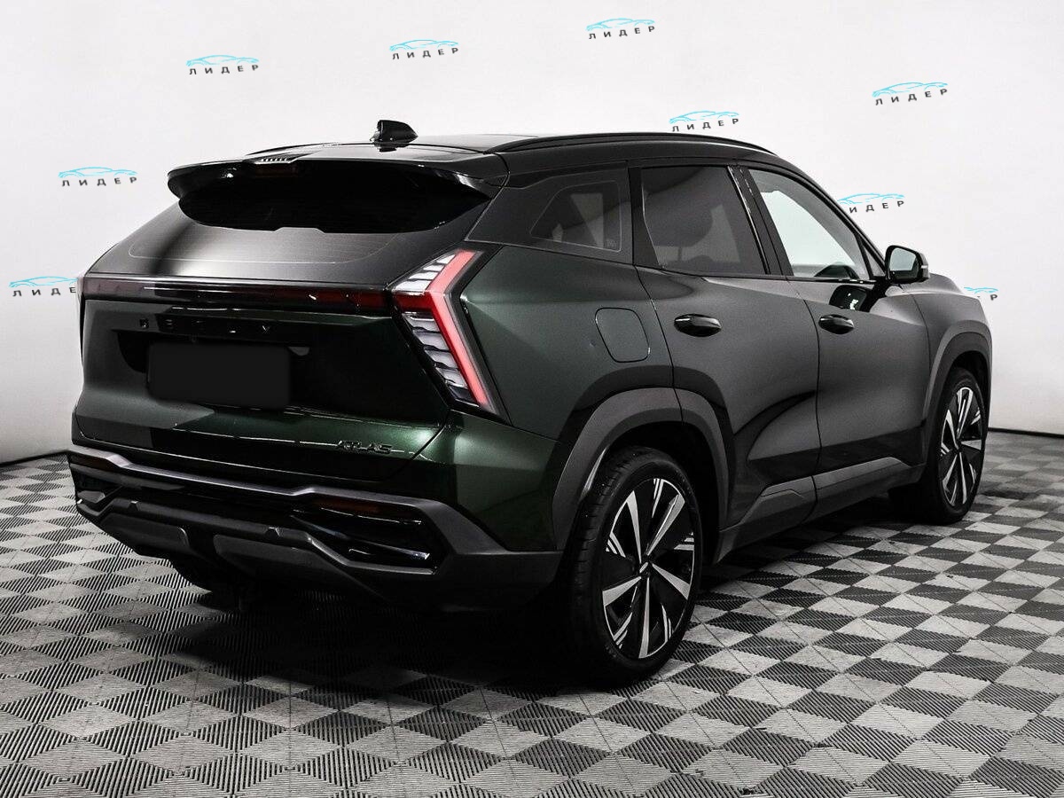 Б/У Джили Атлас 2023 года. Фото: #4