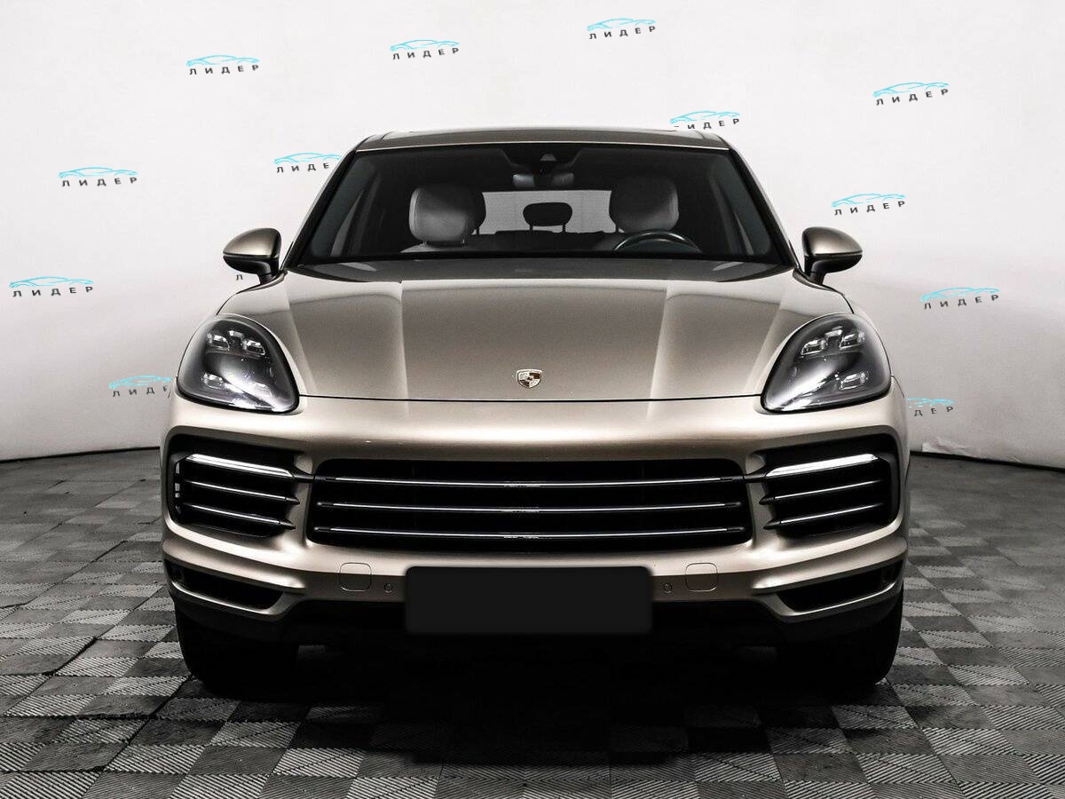 Б/У Порш Кайен 2019 года. Фото: #1