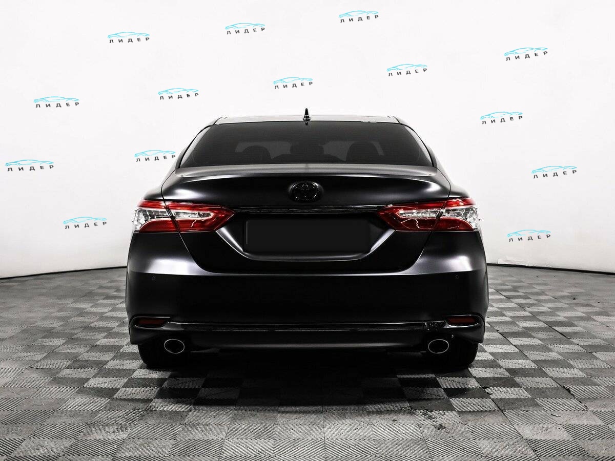 Б/У Тойота Камри 2023 года. Фото: #5