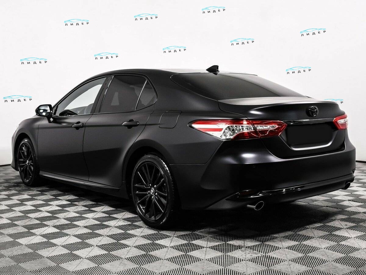 Б/У Тойота Камри 2023 года. Фото: #6