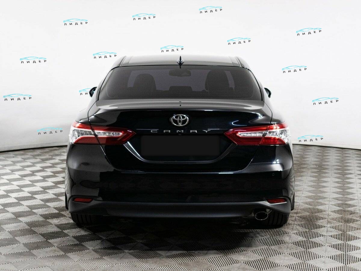 Б/У Тойота Камри 2020 года. Фото: #5