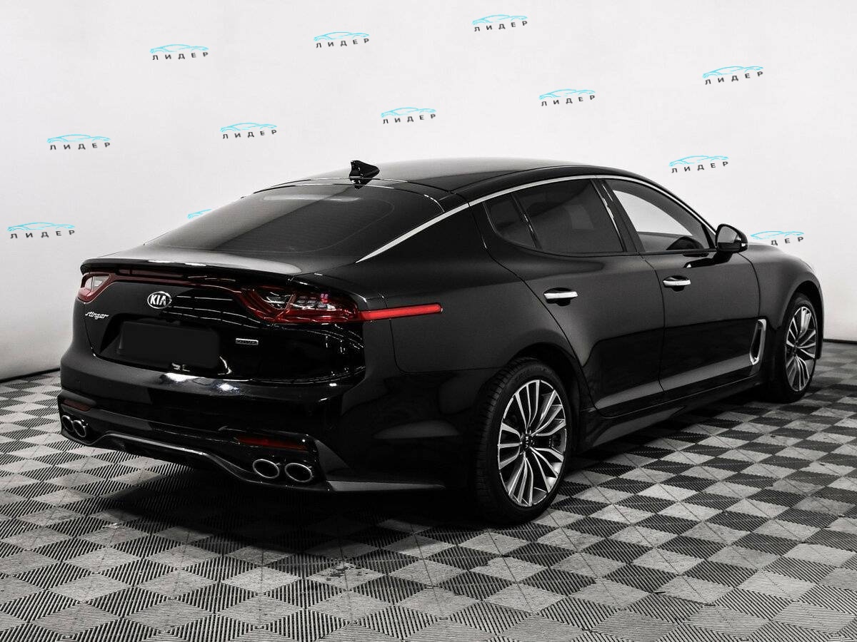 Б/У Киа Стингер 2019 года. Фото: #4