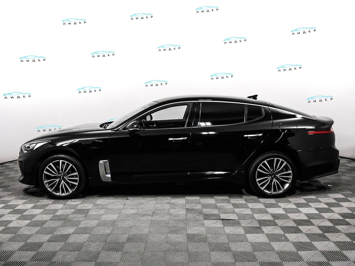 Б/У Киа Стингер 2019 года. Фото: #7