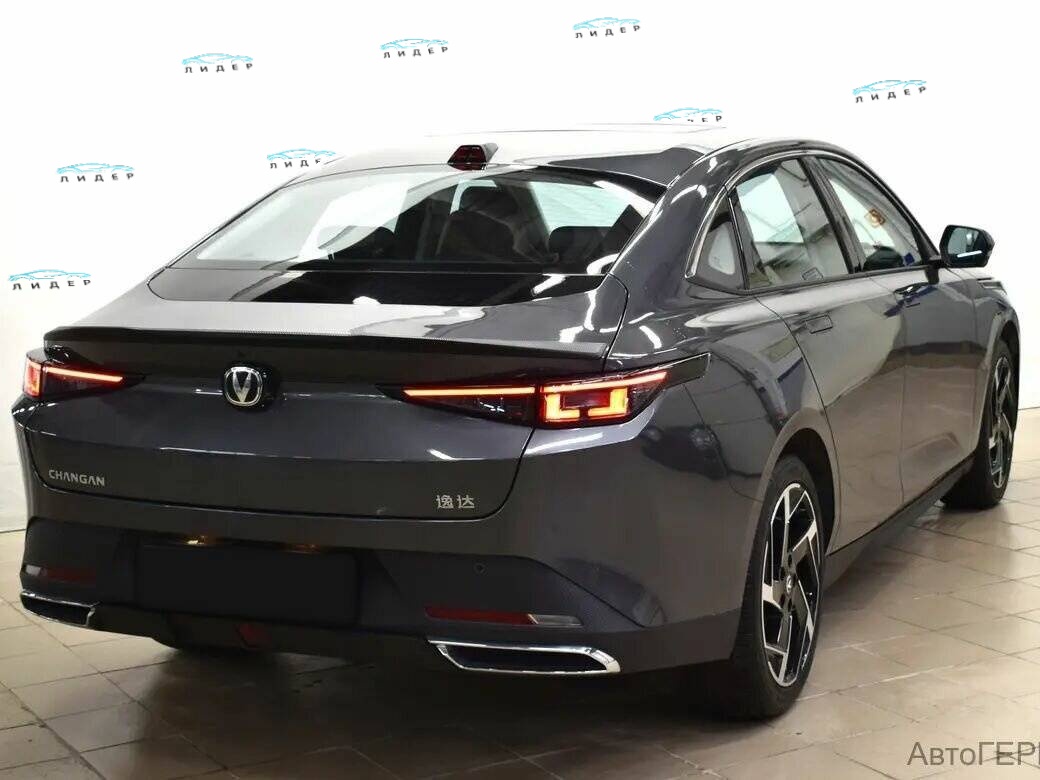 Б/У Чанган Ламур 2023 года. Фото: #3