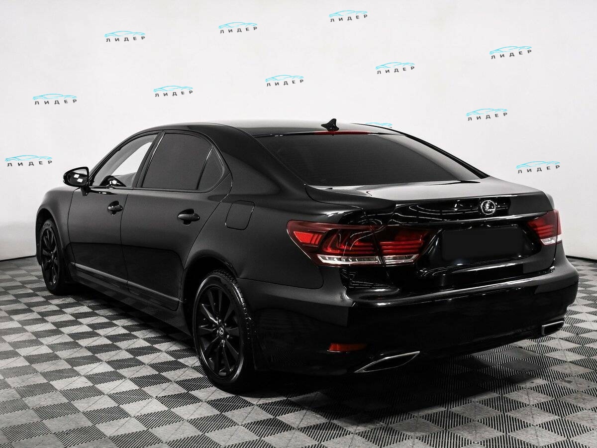 Б/У Лексус ЛС 2012 года. Фото: #6