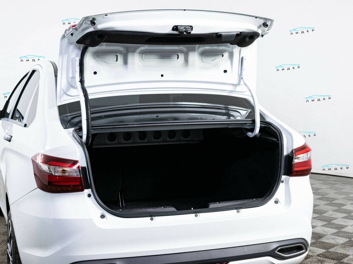 Б/У Лада (ВАЗ) Веста 2024 года. Фото: #6