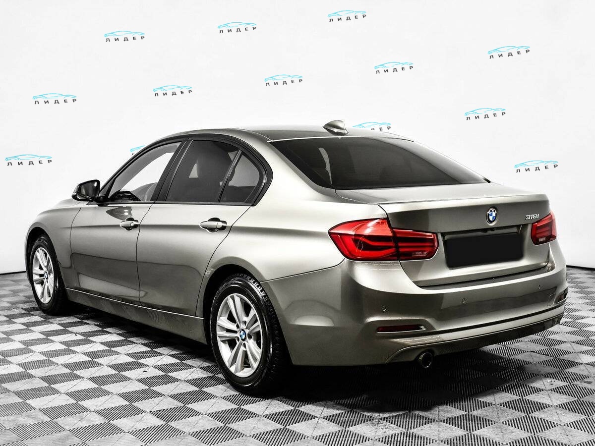 Б/У БМВ 3 серии 2015 года. Фото: #6