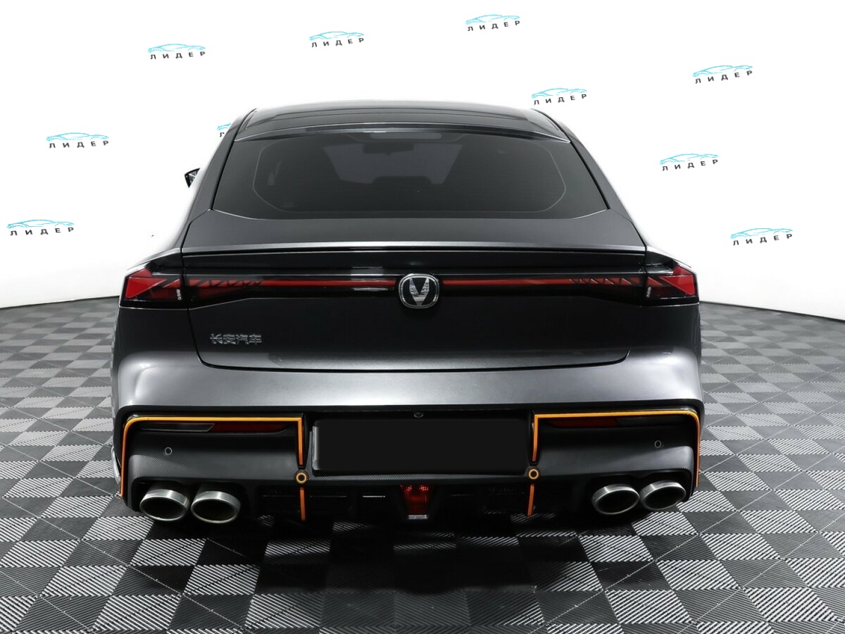 Б/У Чанган УНИ-В 2023 года. Фото: #2