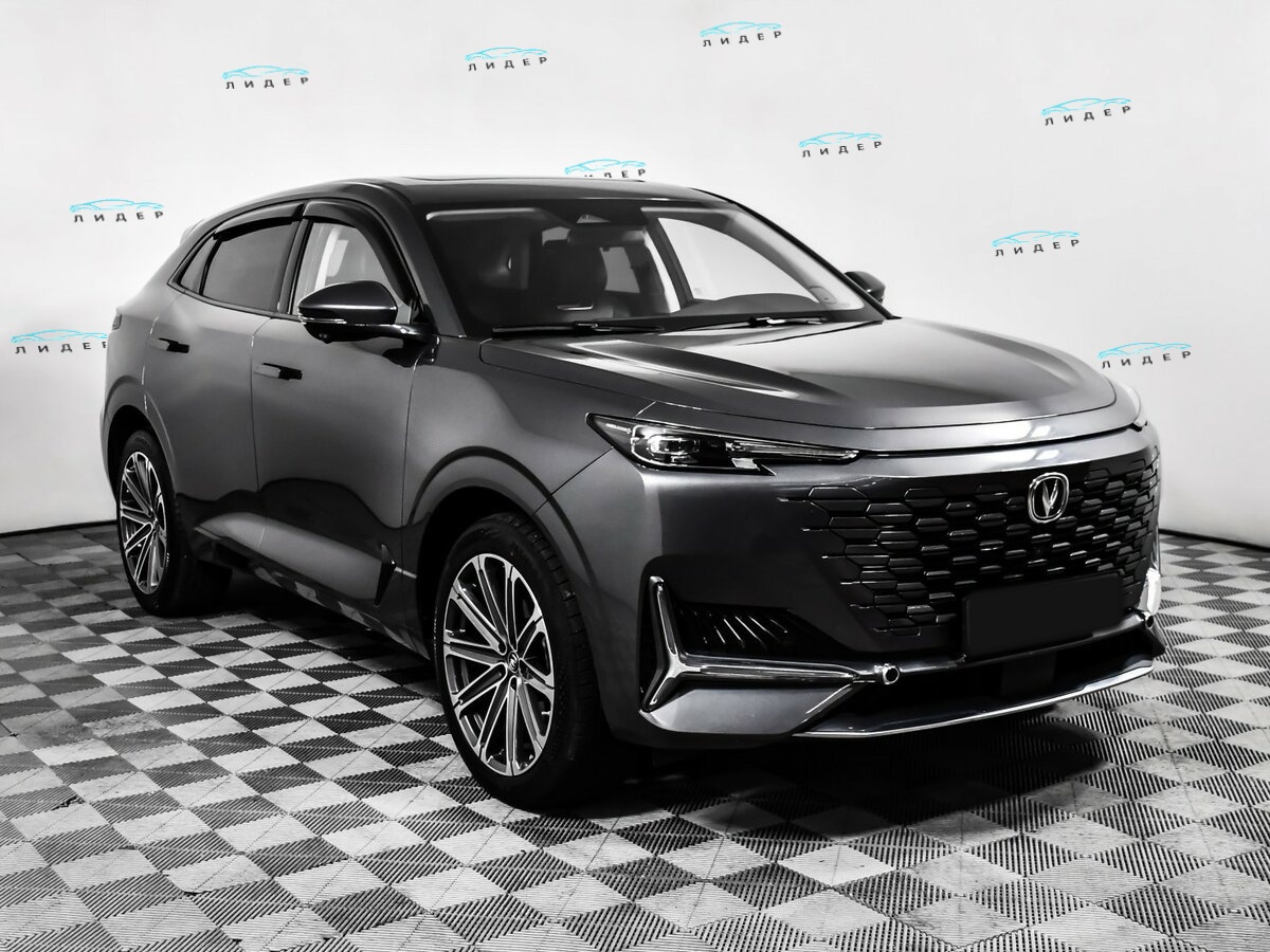 Б/У Чанган УНИ-К 2024 года. Фото: #2